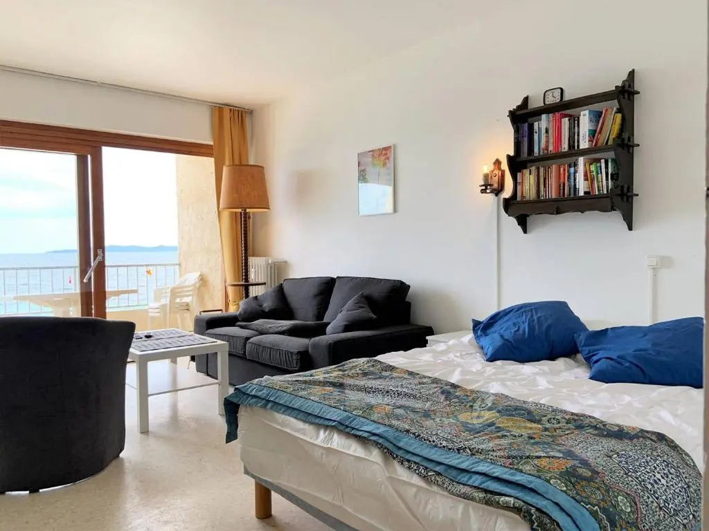 Appartement Le Lavandou, 1 pièce, 2 personnes - FR-1-251-80