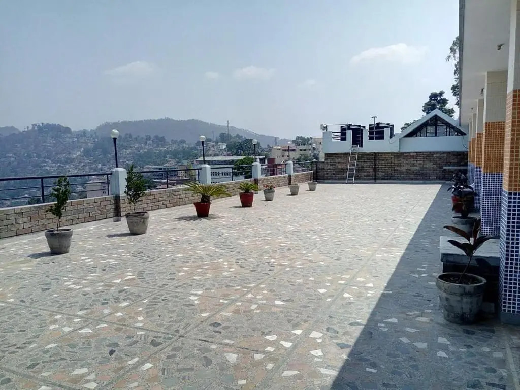 Vamoose Himsagar - Mall Almora