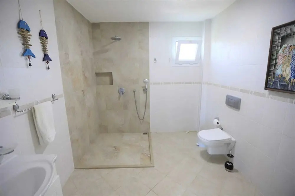 Villa Ruya-privatepool-seaview-gamesroom