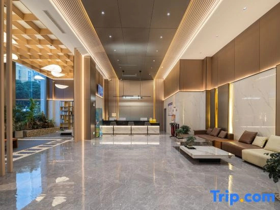 Pullman Mengzi Hotel (People's Hospital)