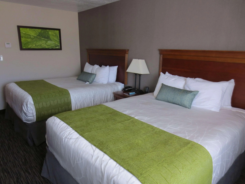 Best Western Plus Landmark Inn