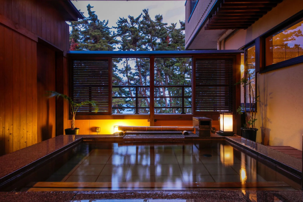 Shirahamaso