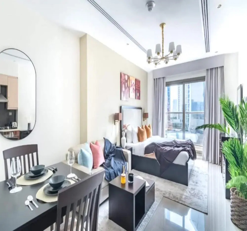 OYO 1183 Home Elite Downtown Studio Premium