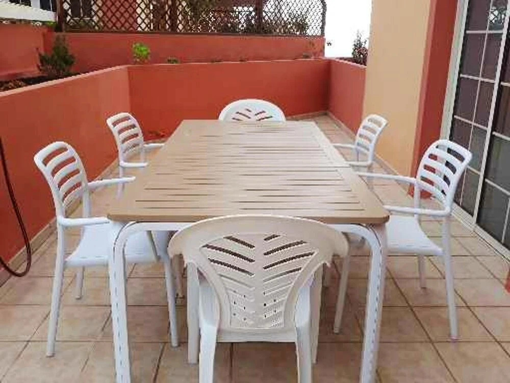 Apartment with 2 Bedrooms in Costa Adeje, with Wonderful Sea View, Pool Access, Furnished Terrace
