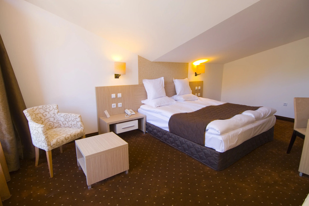 Radinas Way Hotel