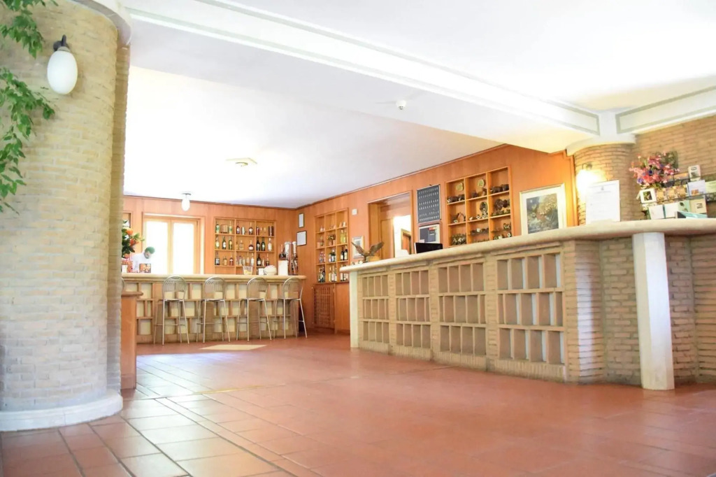 LH Albergo il Picchio