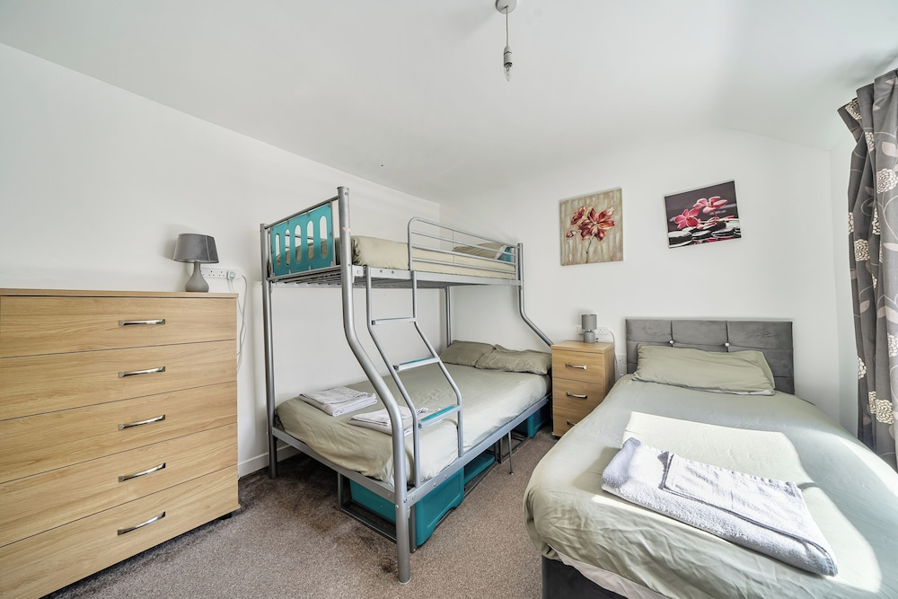 Stunning Sea View Blue Haven in Penmaenmawr