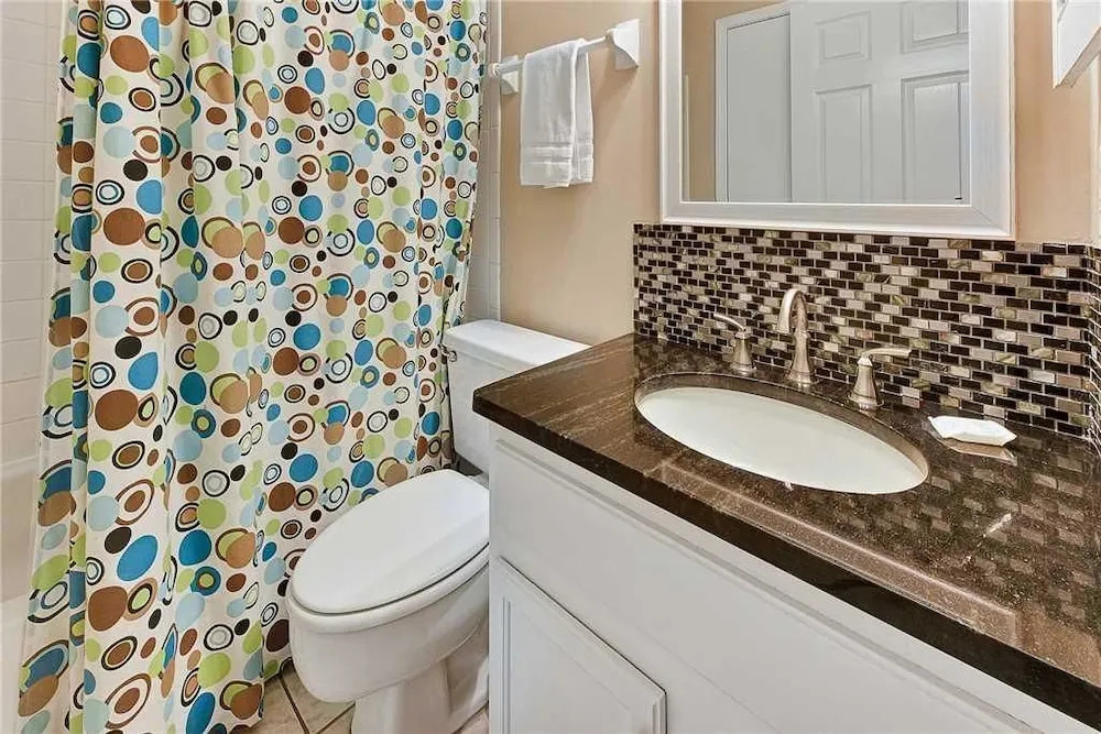 Ocean & Racquet 2303 - Two Bedroom Condo