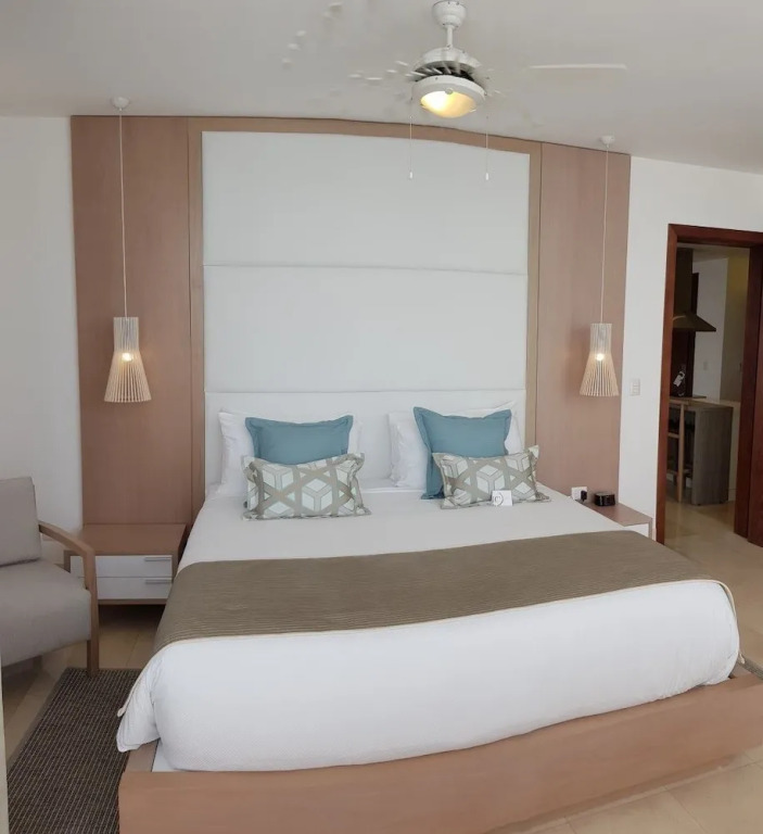 Sunrise Suites 2 BR