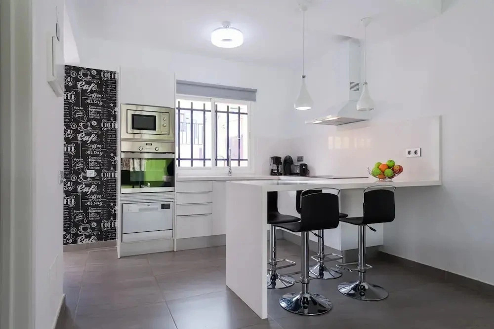 Duplex in Maspalomas Near Meloneras Beach