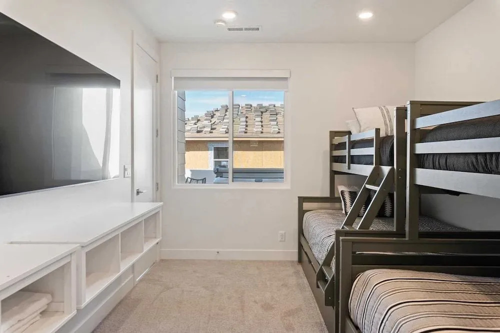 Lux Azul townhouse
