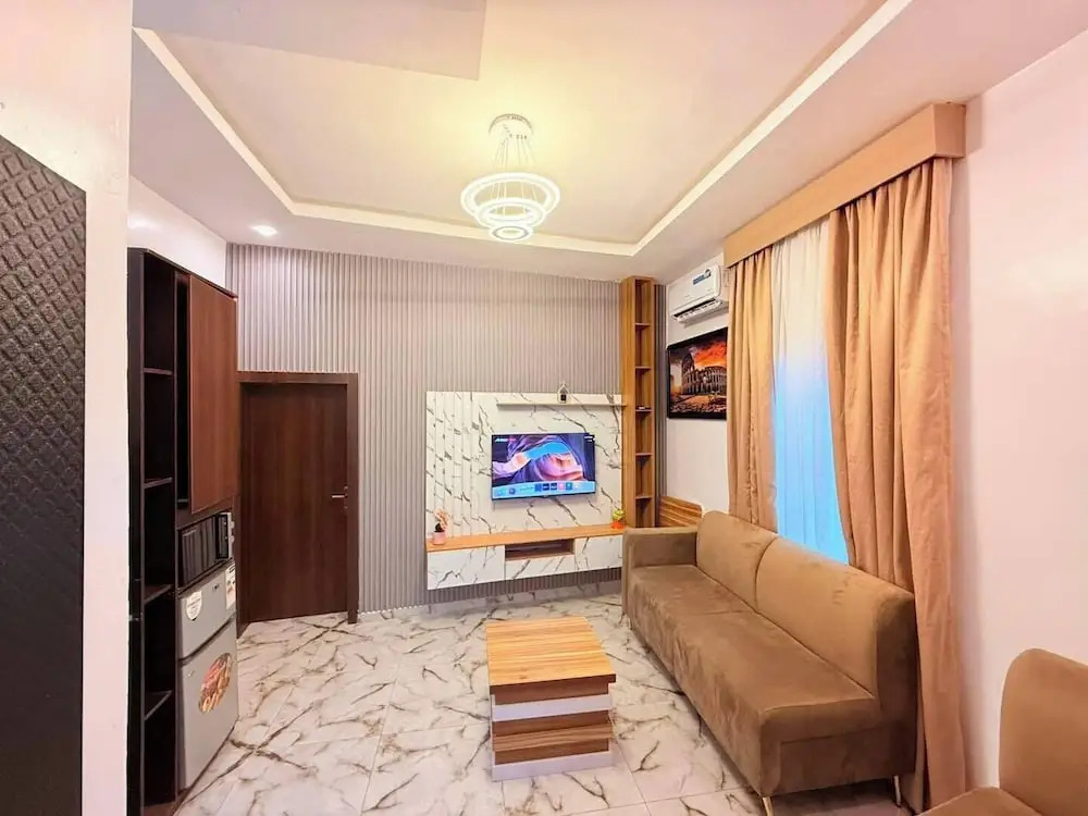 Vita Di Lusso Hotel And Apartments
