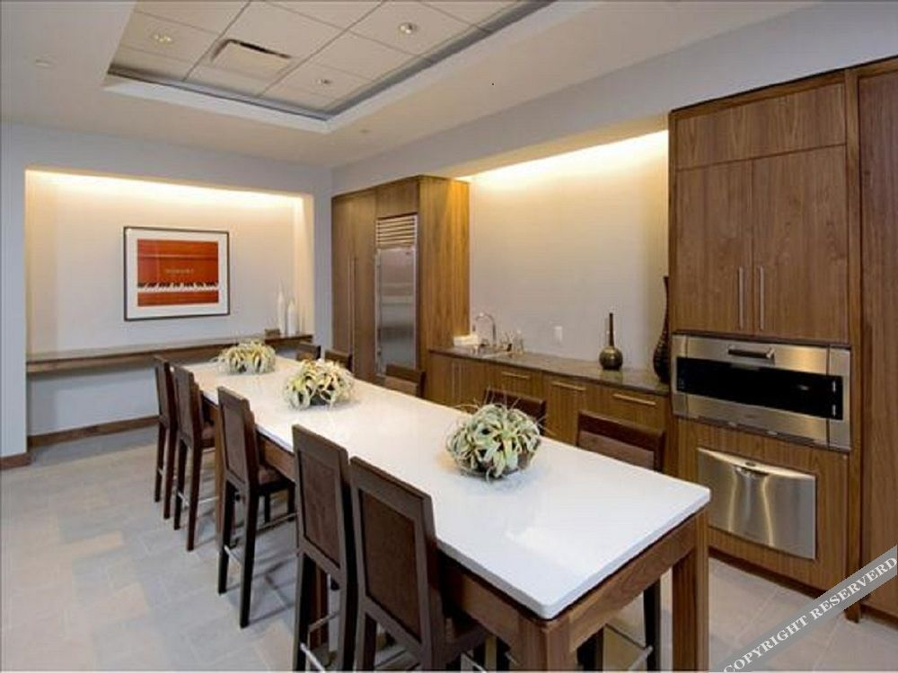 Luxury Apartments on Washington Street