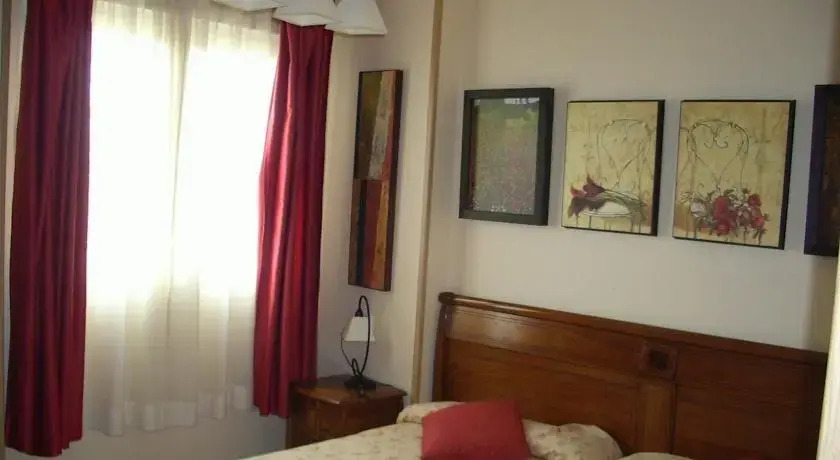 HOSTAL LA GRANJA **