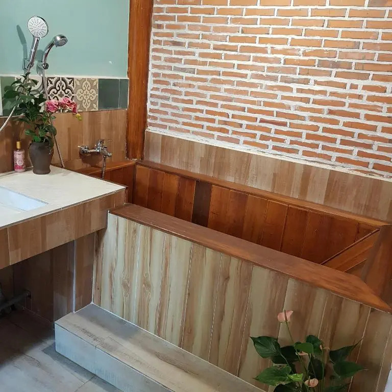 Hà Phan Holiday House