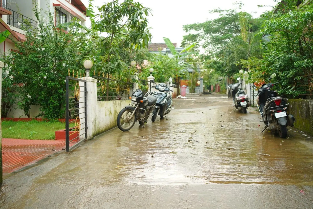 SWARAGAN HOLIDAYS VILLA 4 BHK AC LUXURY Room private pool