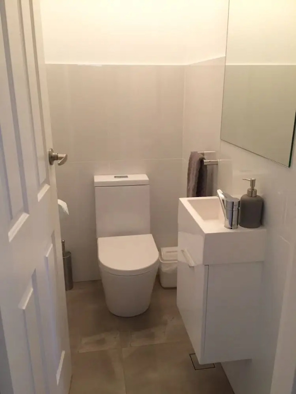 Luxury Townhouse in chic North Adelaide