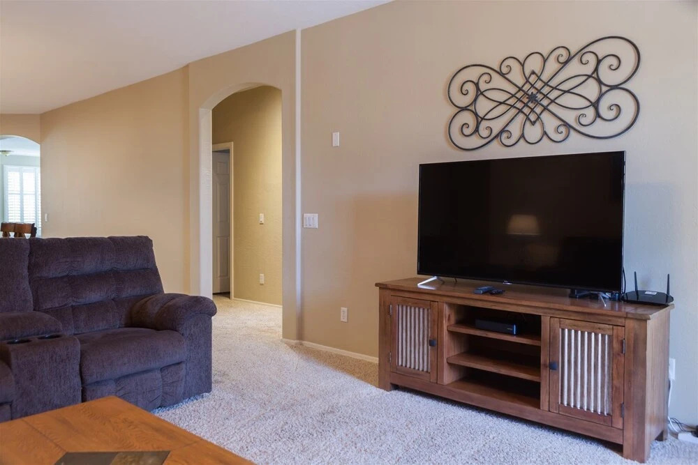 4BR Newly Furnished Home w/ Pool Heater