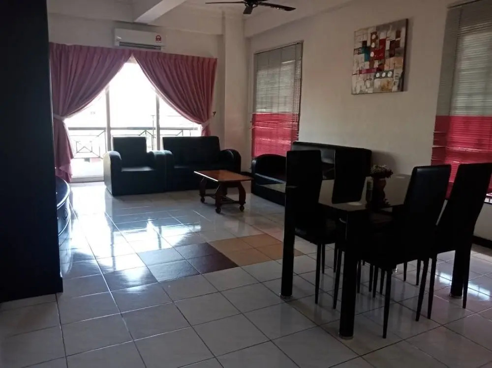 Kalyca Home 3BD Apt Api Api