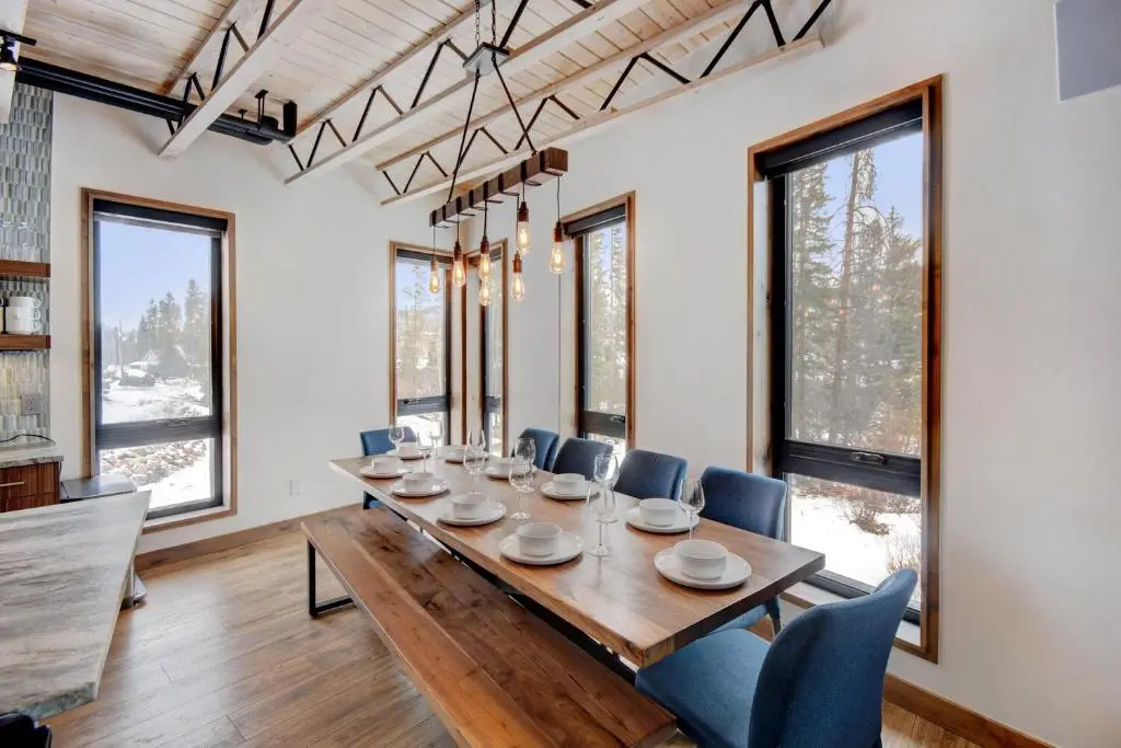New River Chalet #280 Near Resort With Rooftop Hot Tub - FREE Activities & Equipment Rentals Daily