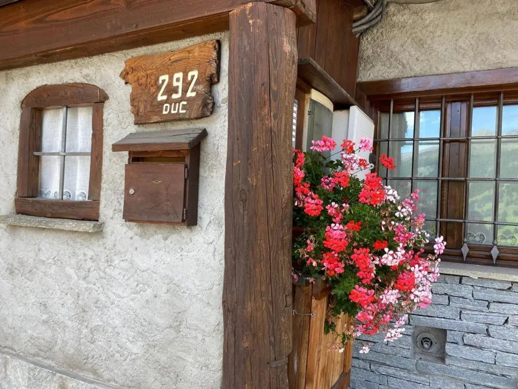 Frazione Duc Apartments