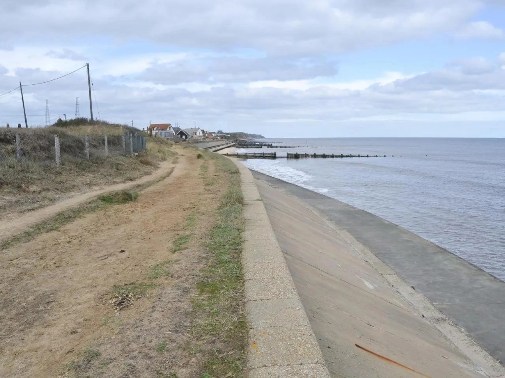 RosemaryS Sea View