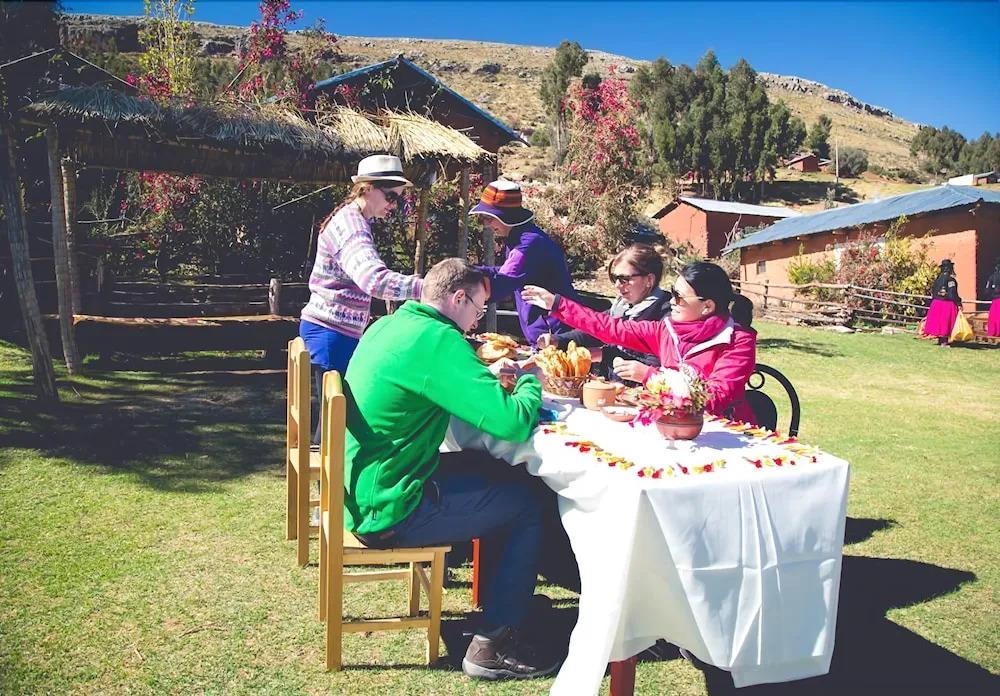 Luquina Utama Lodge