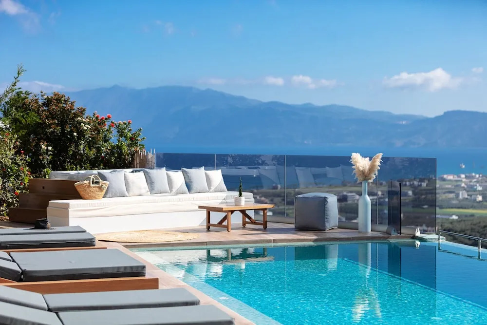 Argyrie Villas, luxury, amazing sea view, heated pool