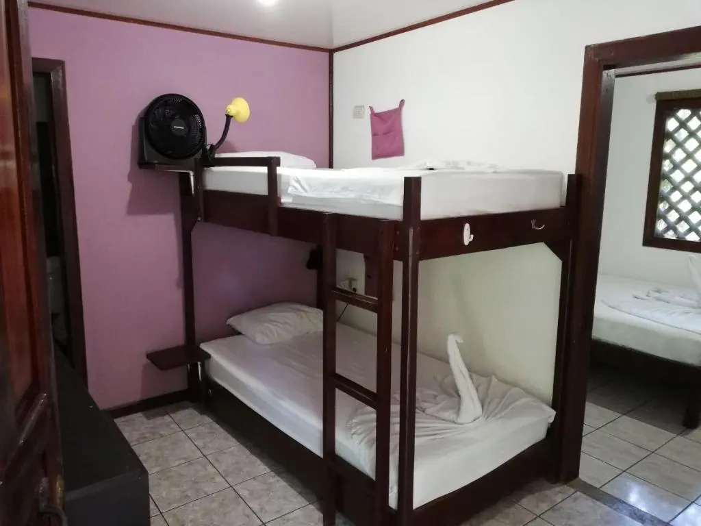 Aracari Garden Hostel