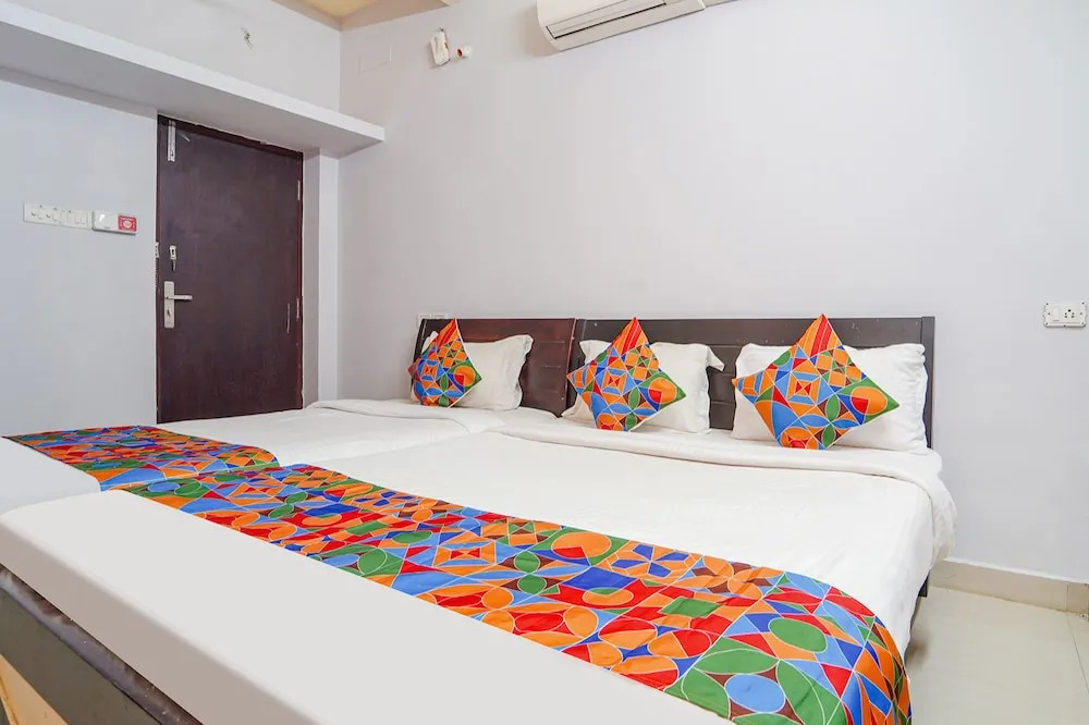 HOTEL SPARK RESIDENCY