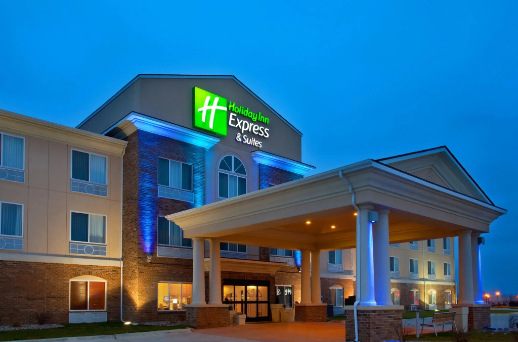 Holiday Inn Express Hotel & Suites Mattoon by IHG