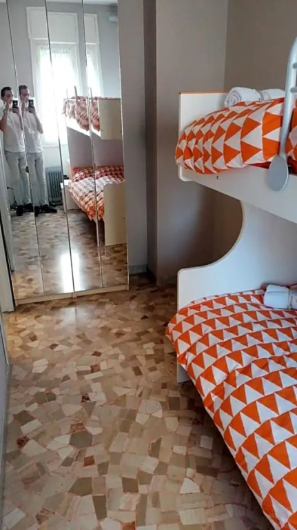Impeccable bnb in Milan next to M1 metro 10 mins away from duomo Wi-Fi feel like home