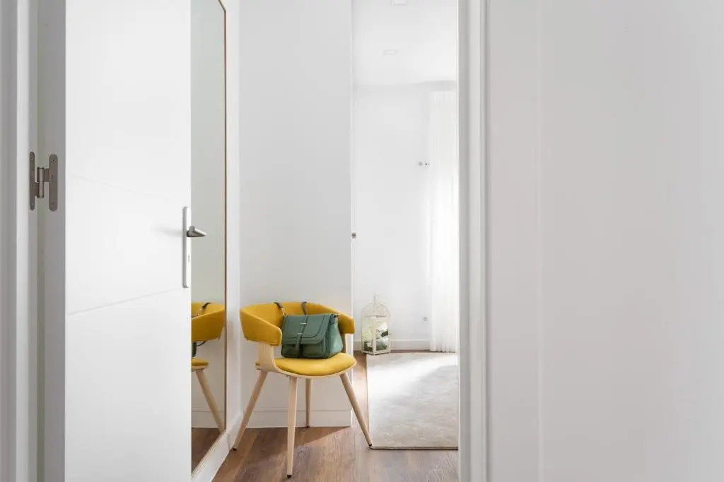 ALTIDO Bright & Beautiful 4BR Apt 5 mins to Rato subway
