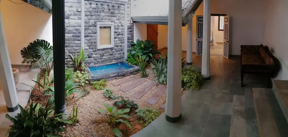 Hostel Residence Bentota
