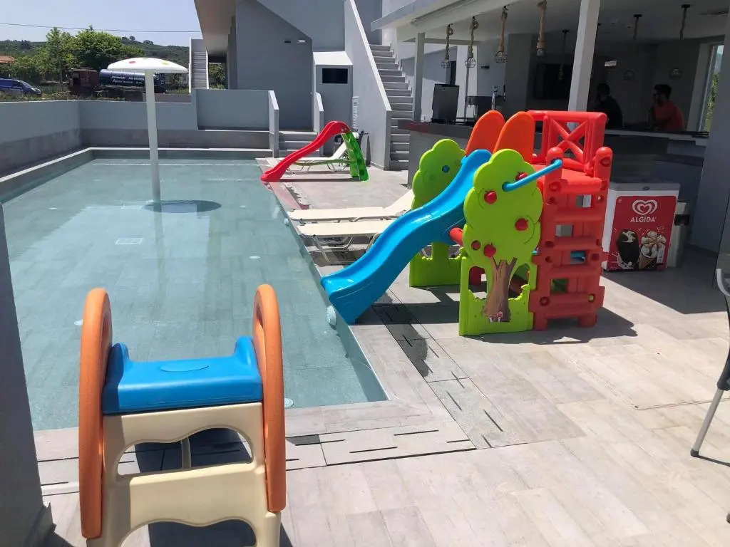 Golden Coast Boutique Villa