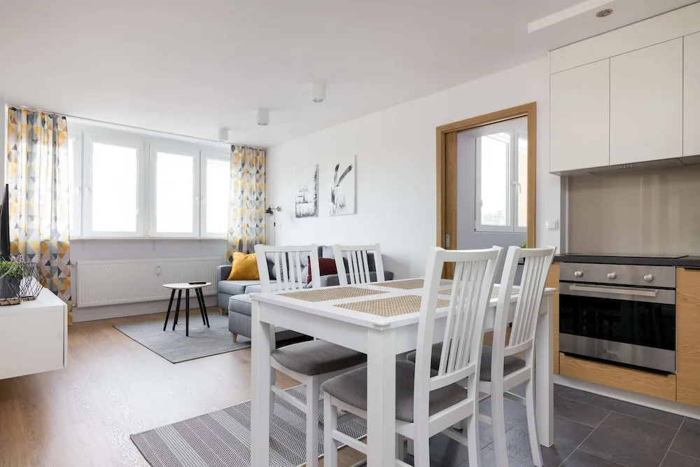Ochota Homely Apartment