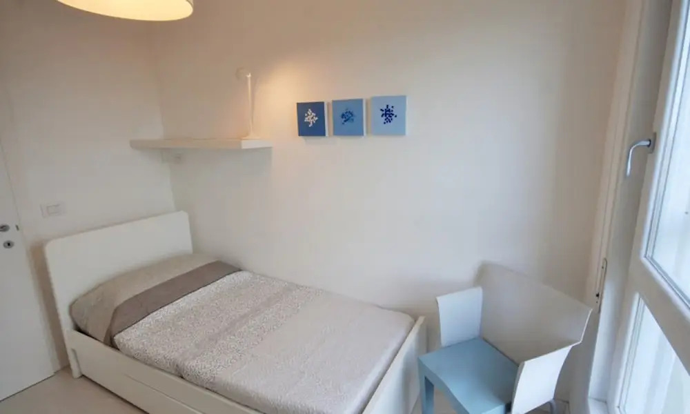 Bright sea View Apartment