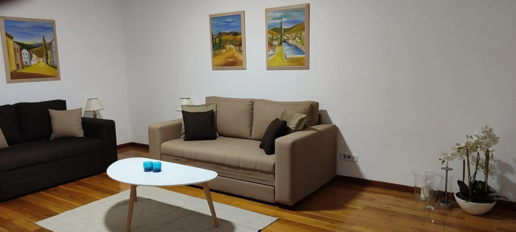 Luka Apartment