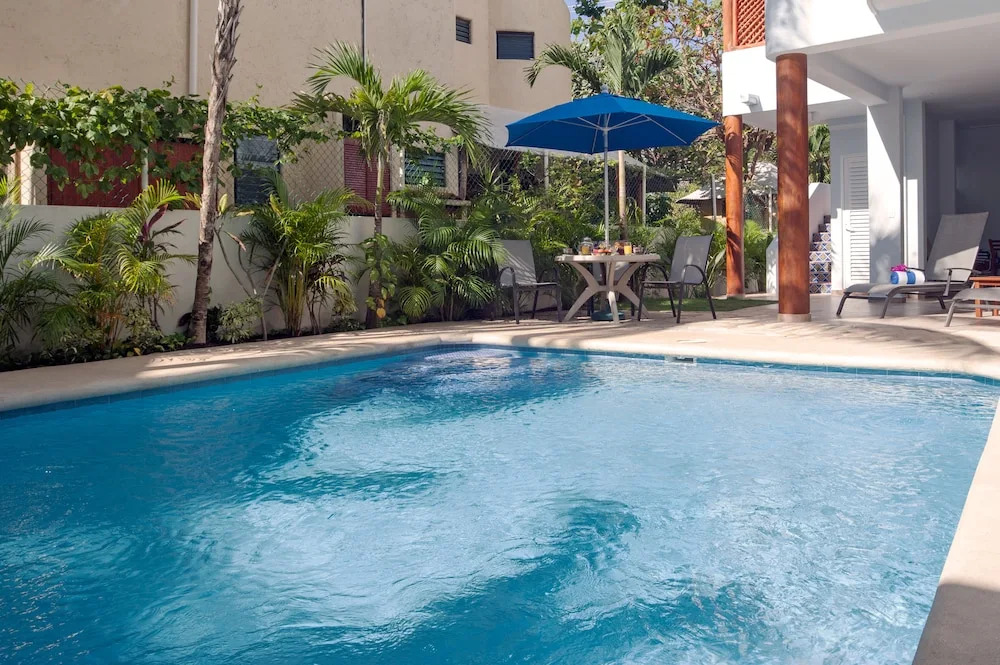 Casa Sonoma - Charming Condos Minutes from Beach & Reef