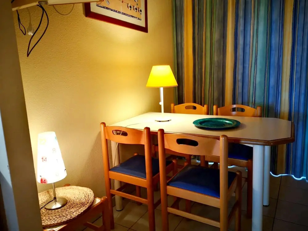 Studio in Moliets-Et-Maa, with Wonderful Lake View, Pool Access And Balcony - 1 Km From the Beach