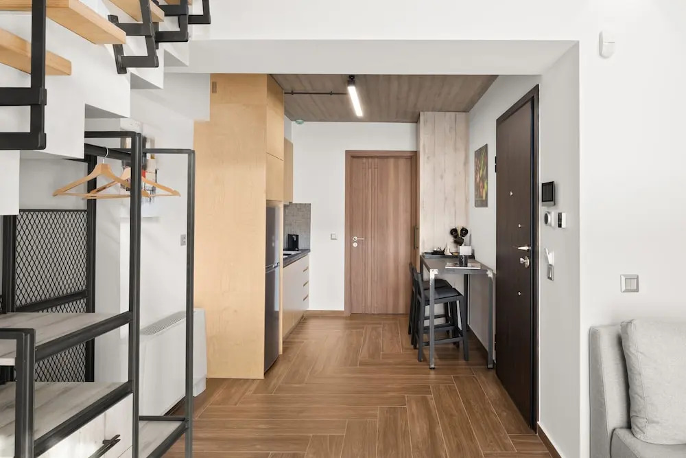 ATHENIAN VIEW LOFT