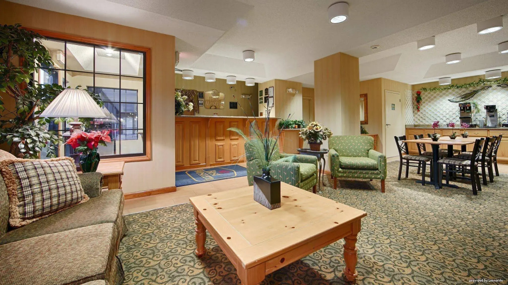Peach State Inn & Suites