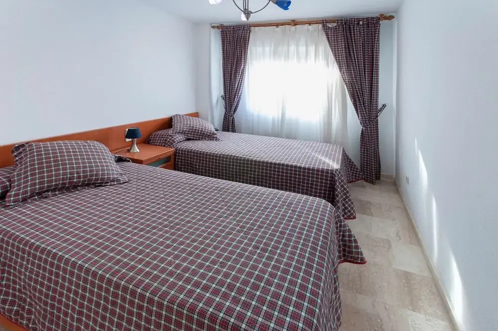 Cascades in D nia With 2 Bedrooms and 1 Bathrooms