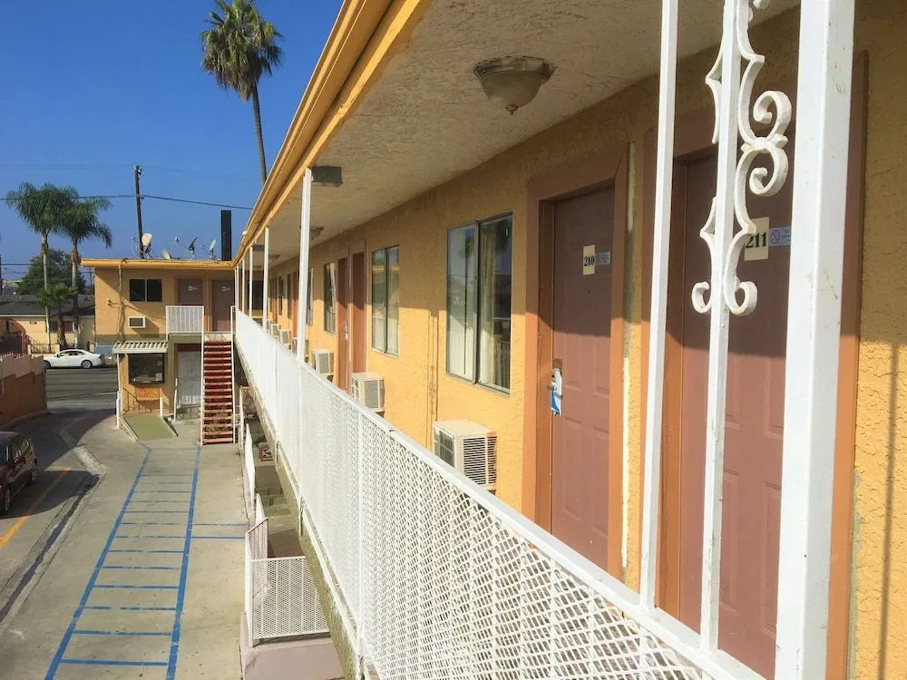 4 Star Motel