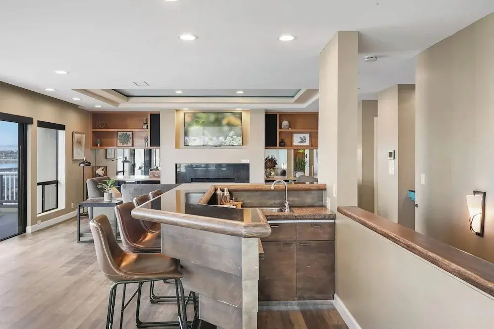 Beachfront+private Beach Access, Pool+hot Tub, Oceanview Sail Bay by Avantstay