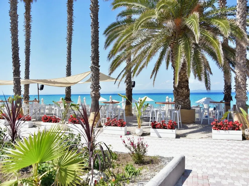 Stay at Beachfront Villa Lilia in Pefkohori, Halkidiki for a Dreamy Vacation