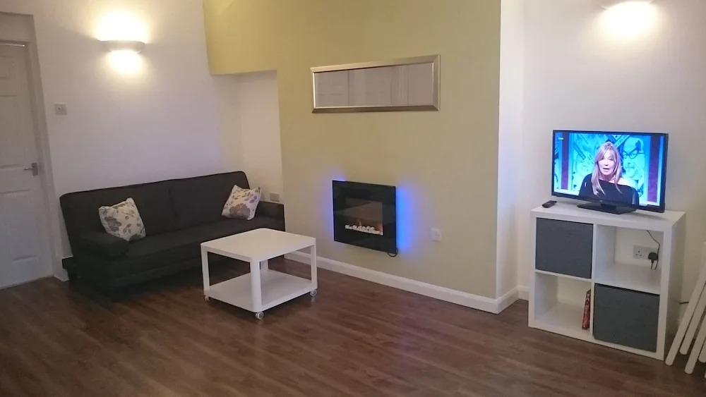 Winchester Street Apartment