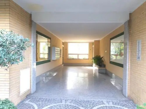 Minohouse Vatican view