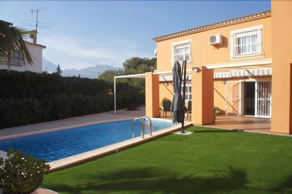 Villa Levante Beach 4bd