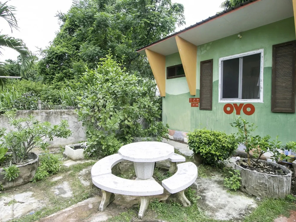 OYO 947 Therm Suk Resort